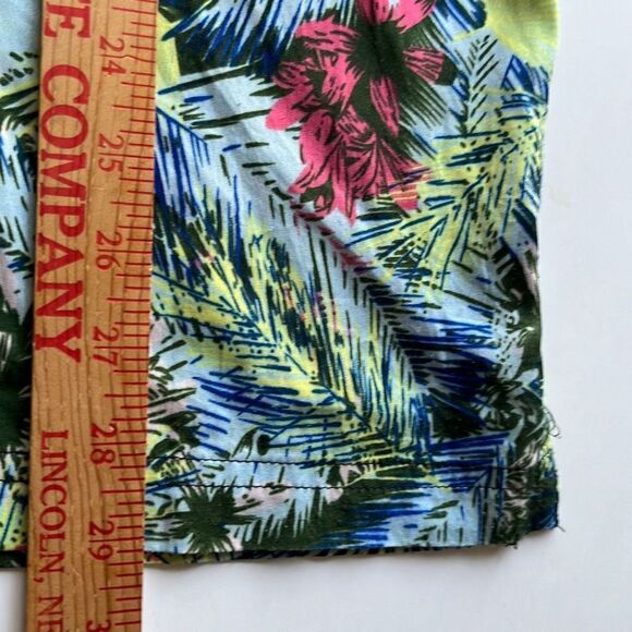 One Resolution Clothing Hawaiian Tropical Button Up Sz. M - Picture 8 of 10